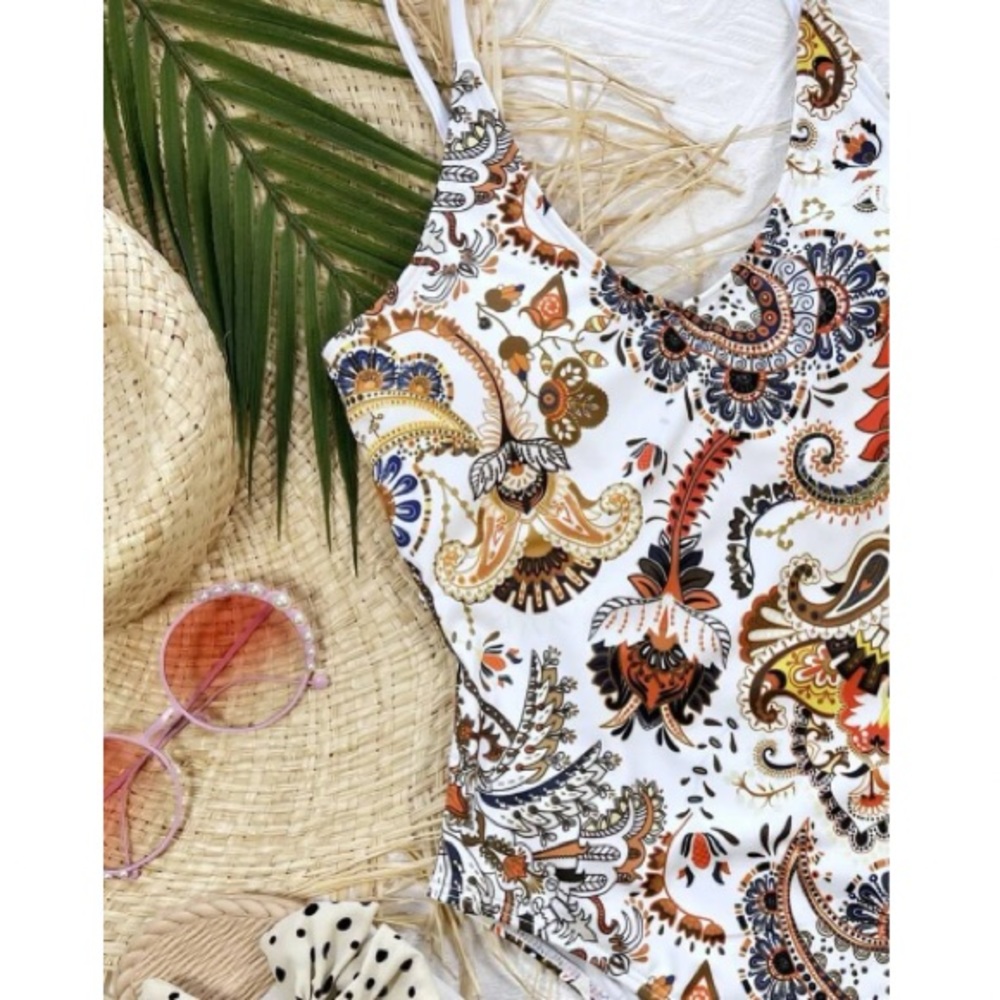 Boho Paisley Floral Print One Piece Monokini Swimsuit - Picture 3 of 5